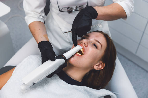 Best Holiday Emergency Dentist in Marine, IL
